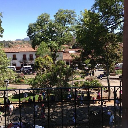 Posada De San Agustin Pátzcuaro Екстериор снимка