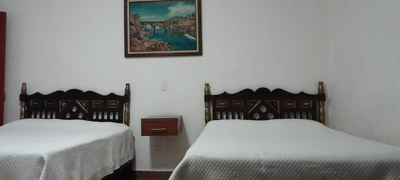 Posada De San Agustin Pátzcuaro Екстериор снимка