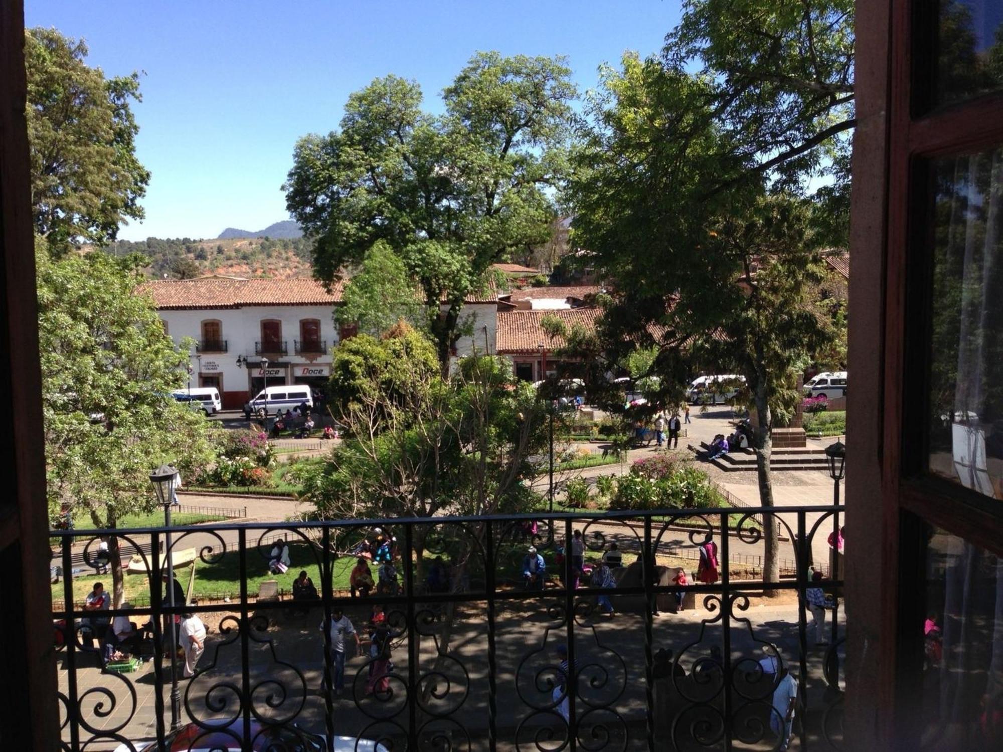 Posada De San Agustin Pátzcuaro Екстериор снимка