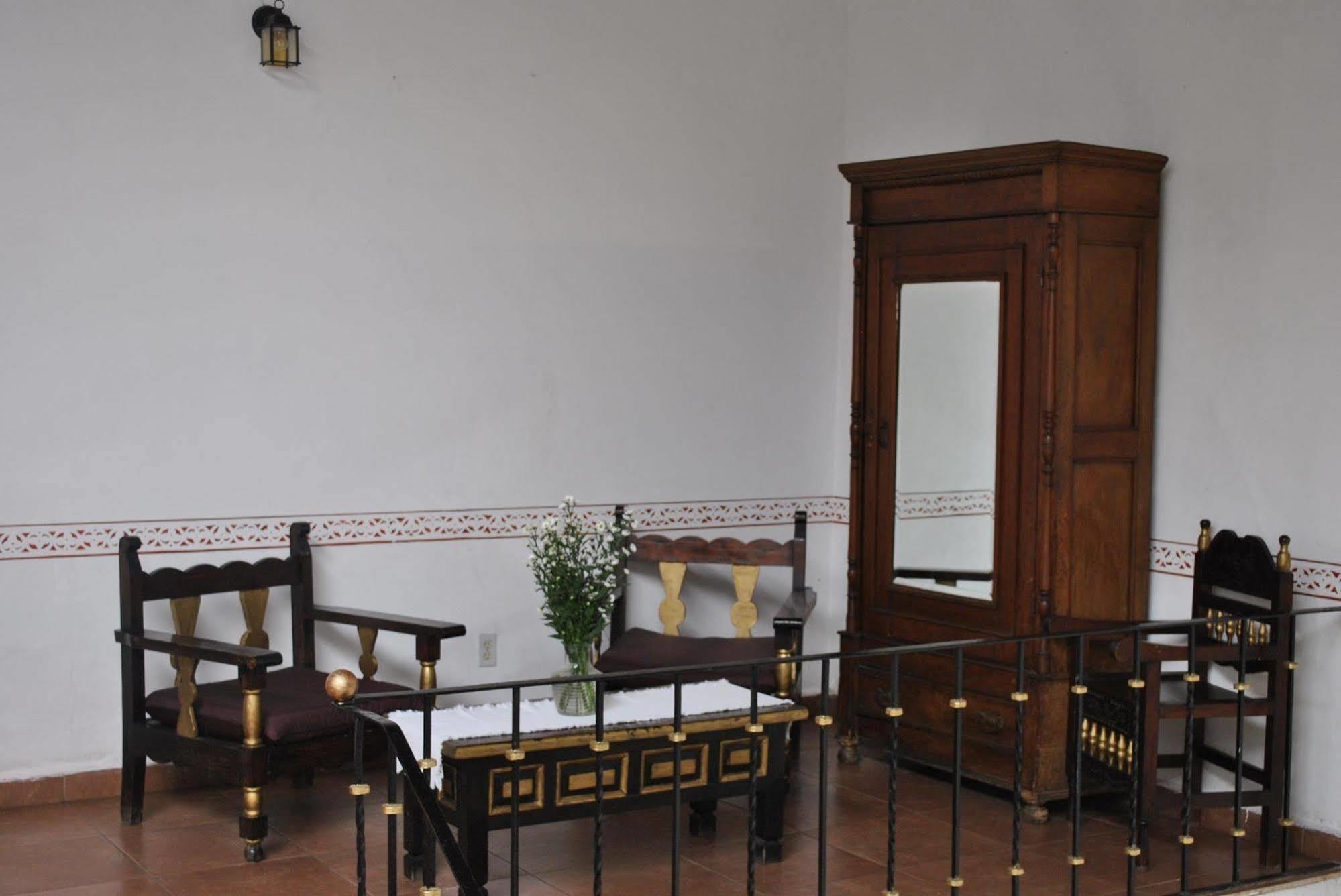 Posada De San Agustin Pátzcuaro Екстериор снимка