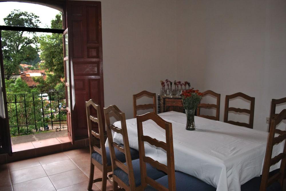 Posada De San Agustin Pátzcuaro Екстериор снимка